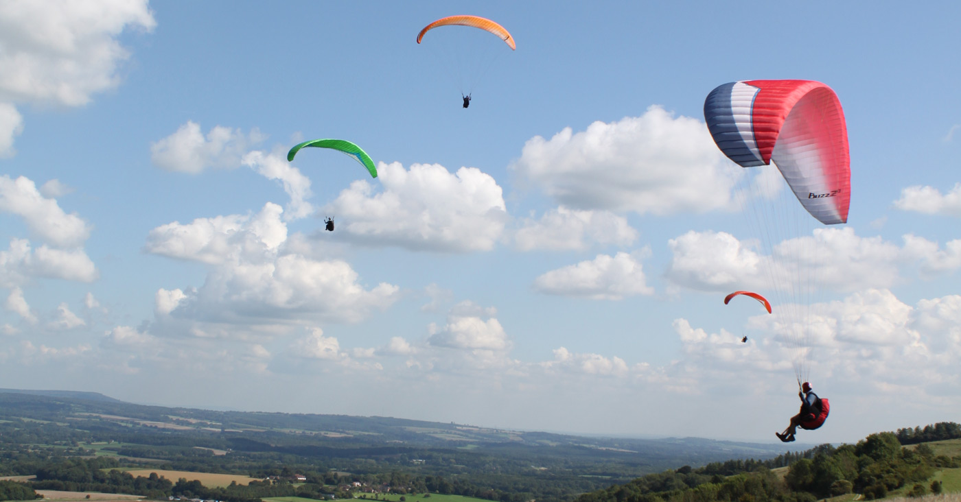 About Paragliding or Parapenting In Alpe d'Huez | SeeAlpedHuez.com